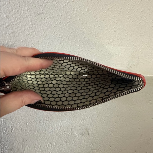 Brighton Pouch - Picture 3 of 3